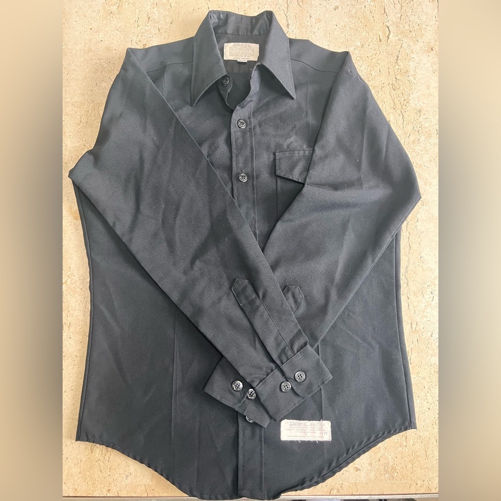 Vintage U.S. Navy CPO Black Dress Shirt 14 1/2-32 Wool/Poly Blend Anchor Buttons